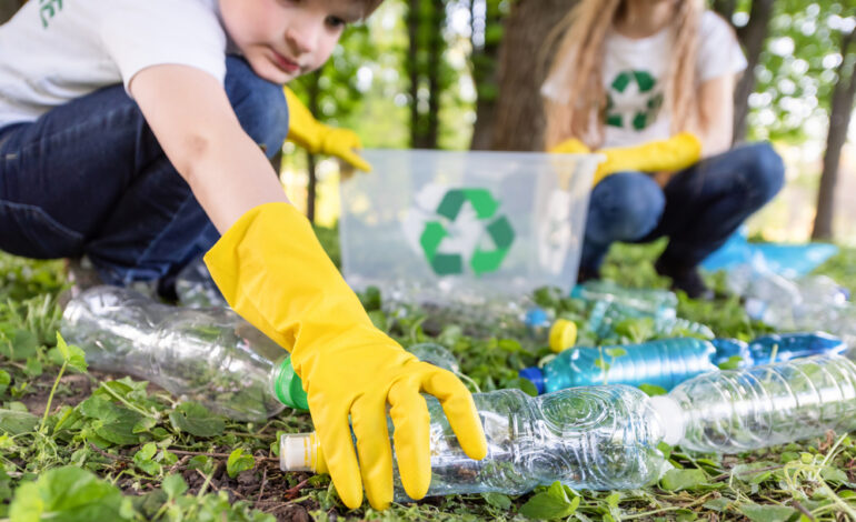 A un año de implementarse, especialistas llaman a corregir “distorsiones” de la Ley REP