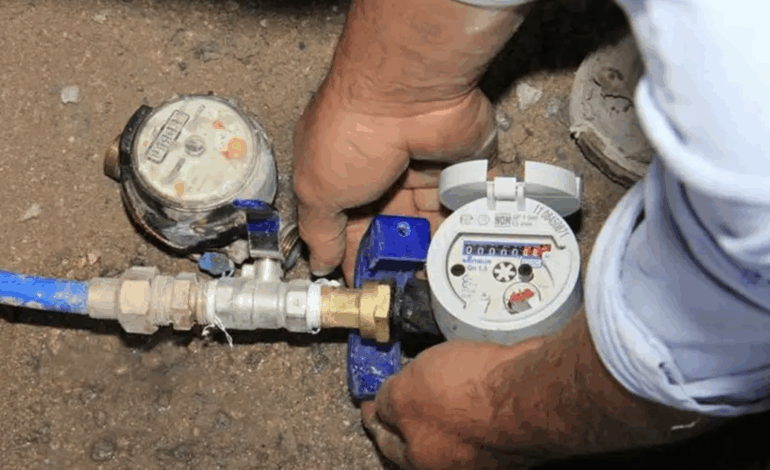 Diputado Víctor Pino busca sancionar con cárcel el robo de medidores de agua